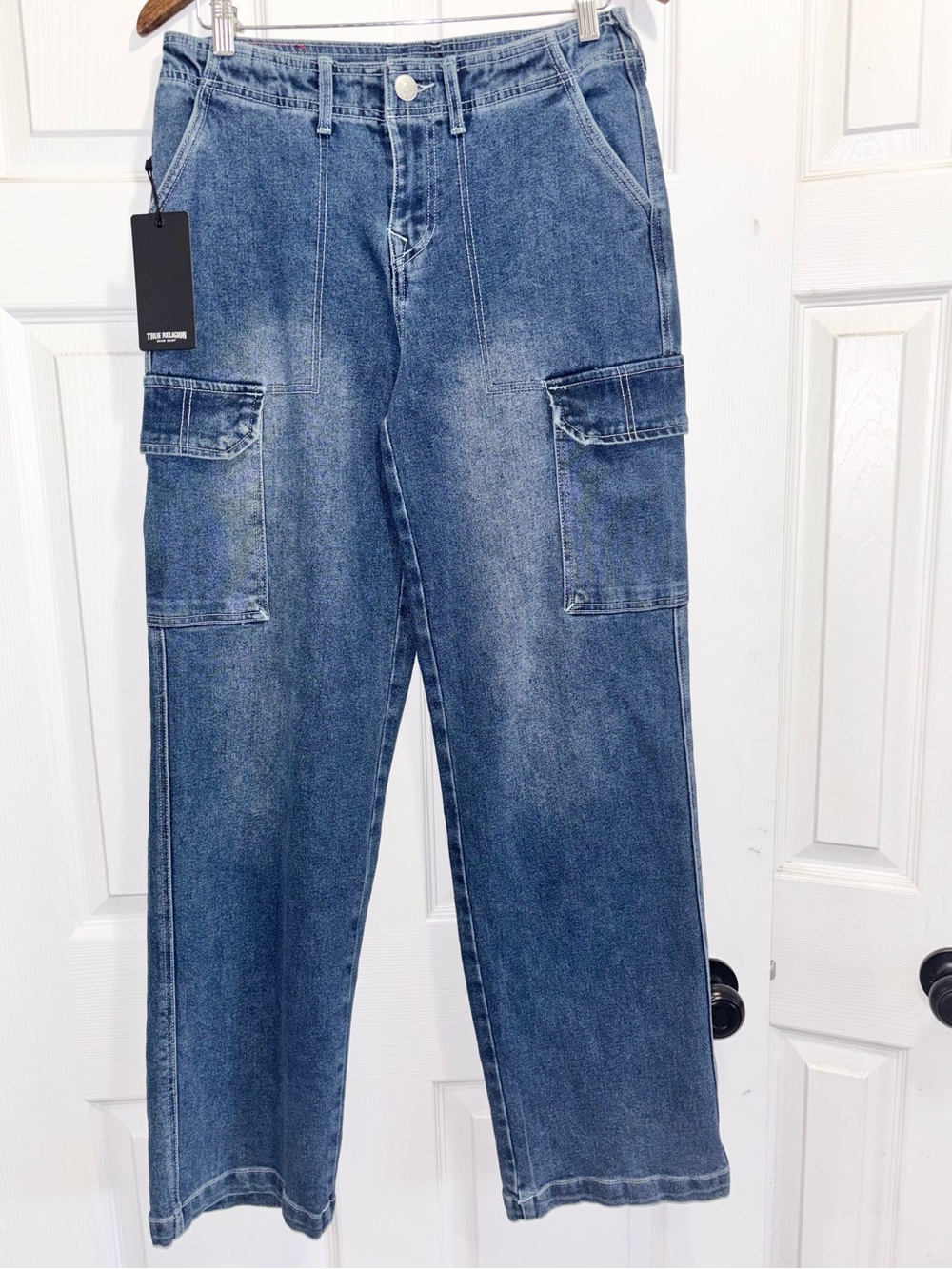 NWT TRUE RELIGION Women's Denim Cargo Jeans Straight Medium Blaze Wash Size 26 - Picture 9 of 16